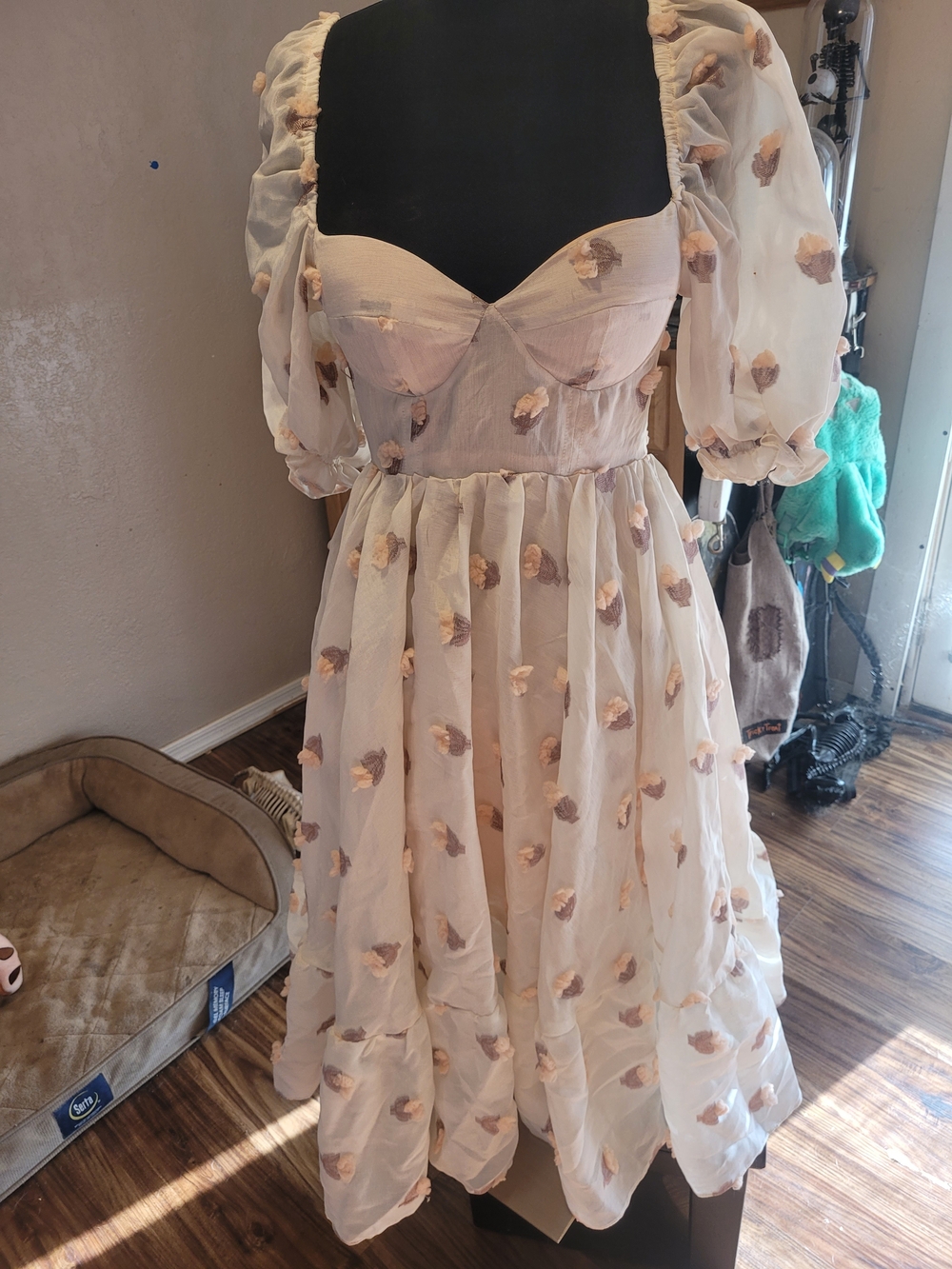 Tiffany Designs Blush Puff-Sleeve Midi Dress with Floral Appliqué - Picture 1 of 10